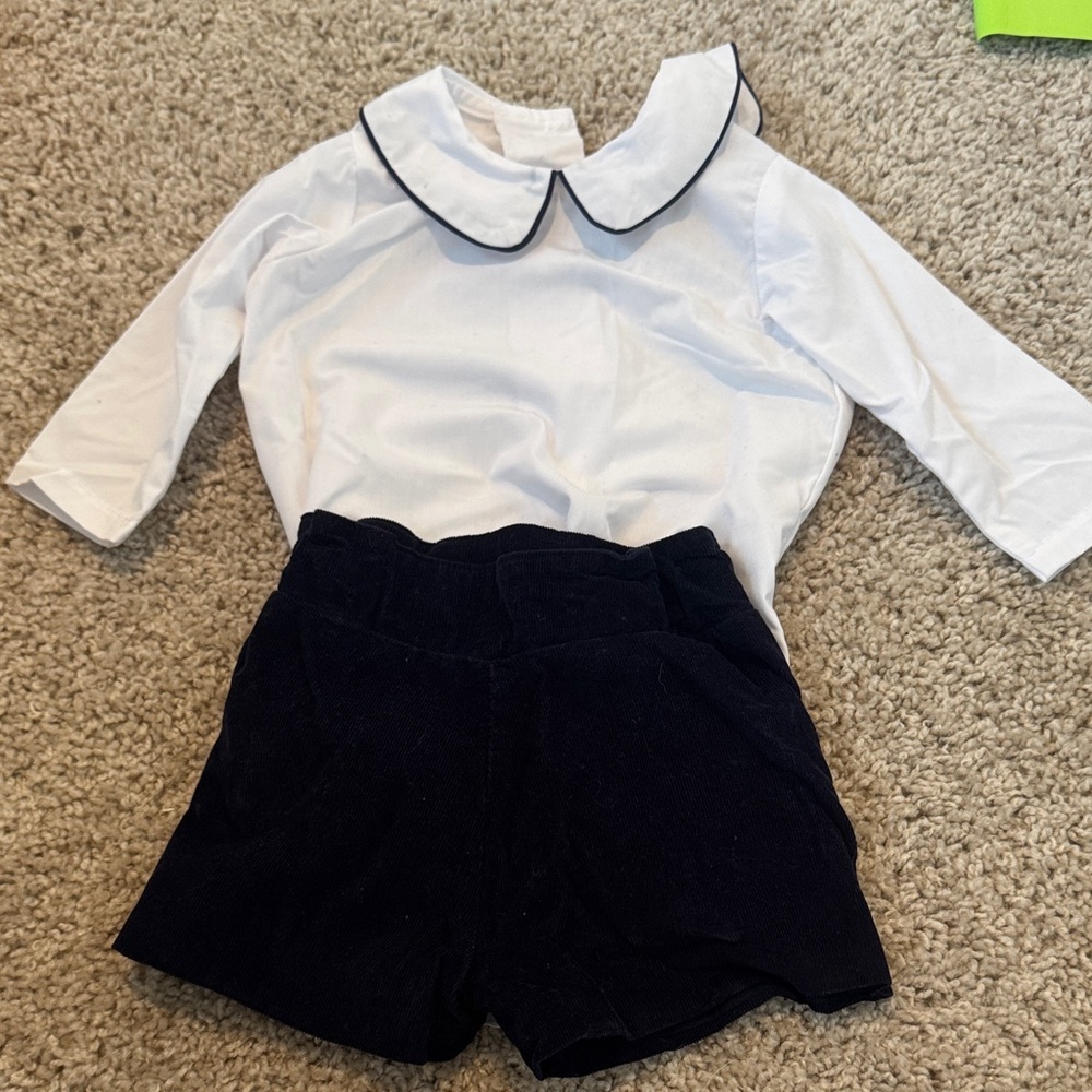 TBBC outfit navy & white